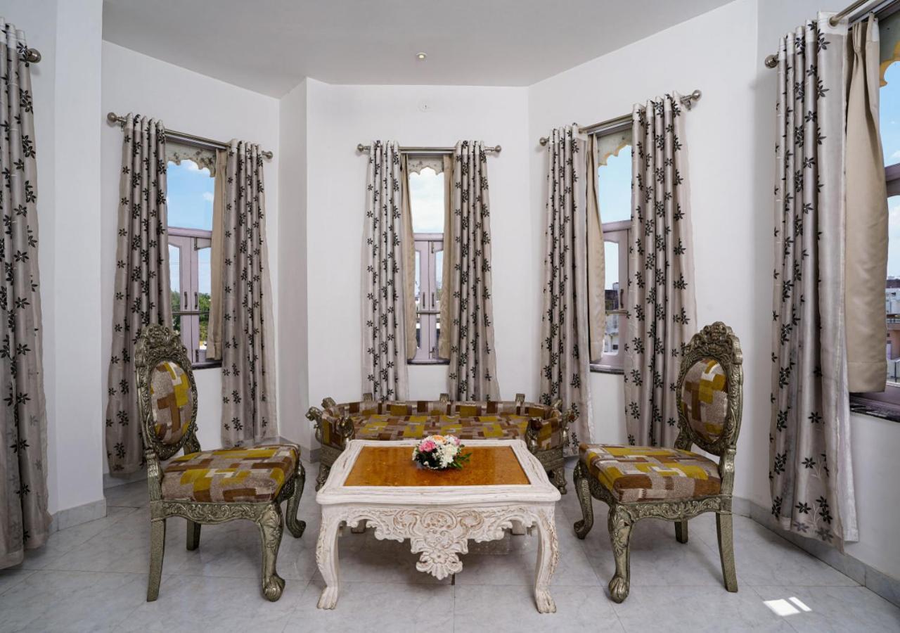 Bloom Boutique L Lake Pichola Udaipur Exterior photo
